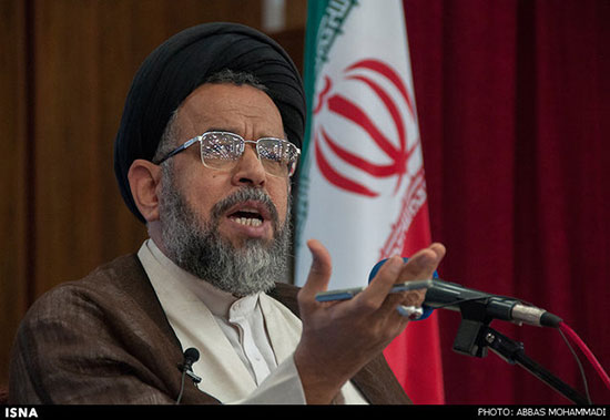 علوی: رهبر، بزرگ جانباز انقلاب اسلامی است