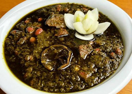 طرز تهیه خورش قورمه سبزی؛ نذری شب‌های محرم