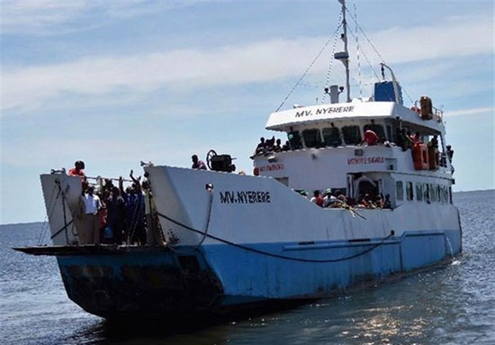 فاجعه در تانزانیا؛ غرق شدن کشتی با ۳۰۰ مسافر
