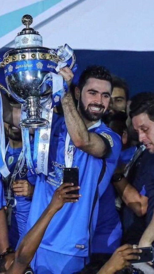 الهلال با قهرمانی لیگ به استقلال رسید