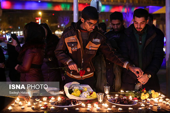 ادای احترام مشهدی ها به جانباختگان حادثه پلاسکو