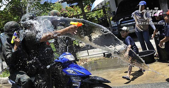 عید جالب آب پاشی در تایلند! + عکس