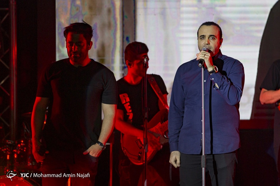 کنسرت محمدرضا گلزار برای مردم همدان