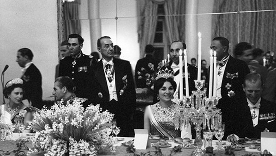 تصاویر شاهزاده فیلیپ و ملکه در ایران