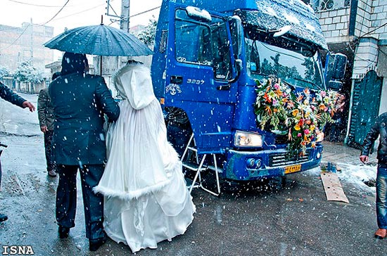 تصاویر: عروس‌ و دامادهای متفاوت ایرانی