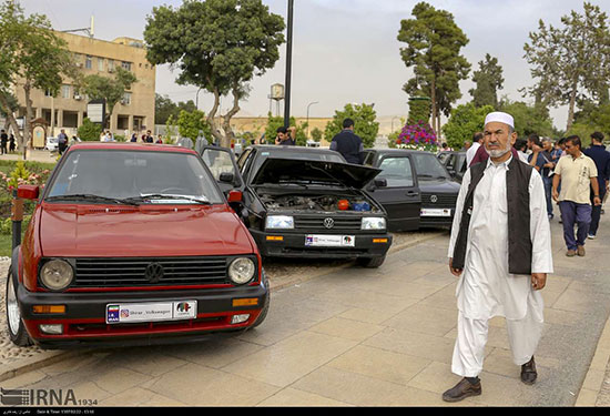 همایش خودرو‌های «فولکس» در شیراز