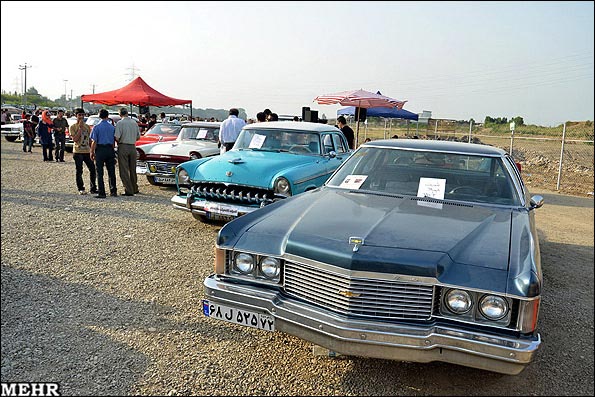 عکس؛ جشنواره خودروهای کلاسیک