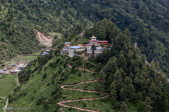 دره ای زیبا و دورافتاده در نپال +عکس