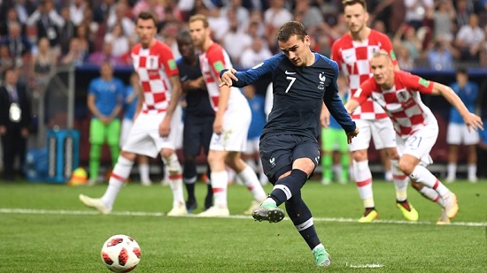 تاج و تختِ جام ۲۰۱۸ به فرانسه رسید