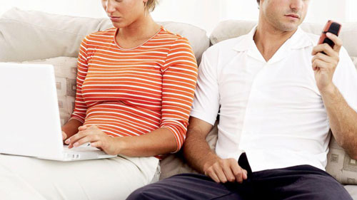 مشکلات زن و شوهرها در شبکه های اجتماعی