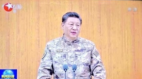 هشدار رئیس‌جمهور چین در لباس نظامی به آمریکا