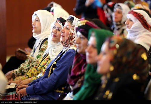 عکس: جشنواره لباس های محلی ایران