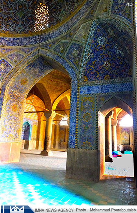 مسجدی در اصفهان؛ غرق رنگ +عکس