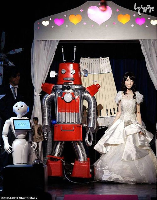 ازدواج دو روبات در ژاپن! +عکس