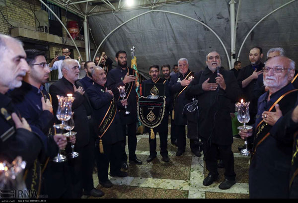 طبخ آش نذری 84 تنی در شیراز