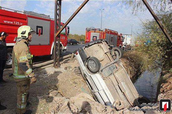 سقوط پراید به کانال آب در جاده ورامین