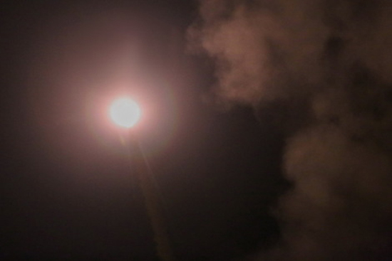 تصاویری از حمله موشکی سپاه به‌ مقر داعش