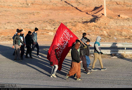 زائران پیاده‎ حرم رضوی