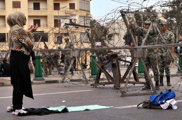 کاخ ریاست جمهوری مصر محاصره شد+عکس