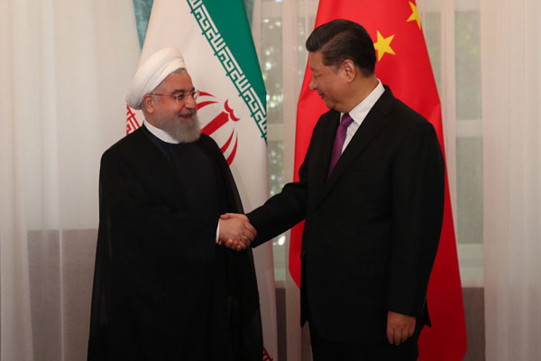 دیدار رئیس‌جمهور چین با روحانی در قرقیزستان