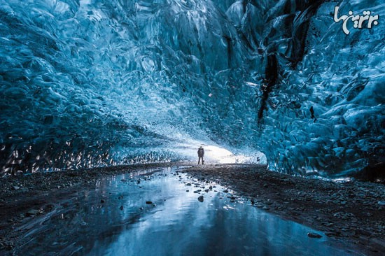عکس: غار یخی بی‌بدیل در ایسلند