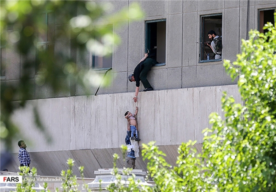 کودک جنجالی حادثه تروریستی تهران