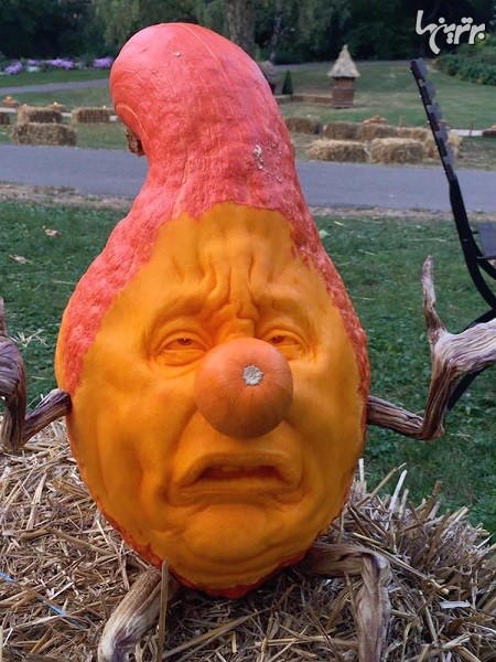 مجسمه سازی با کدوتنبل به مناسبت هالووین
