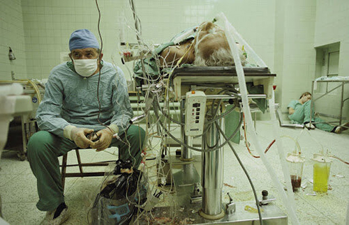 عکسی تکان‌دهنده از اولین عمل جراحی قلب