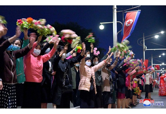 کیم جونگ اون در جشن و رژه نظامی