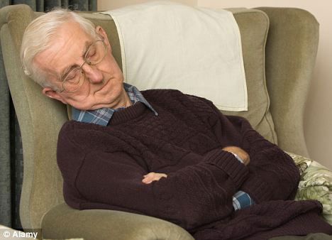 خطرهای بی نظمی خواب برای سالمندان