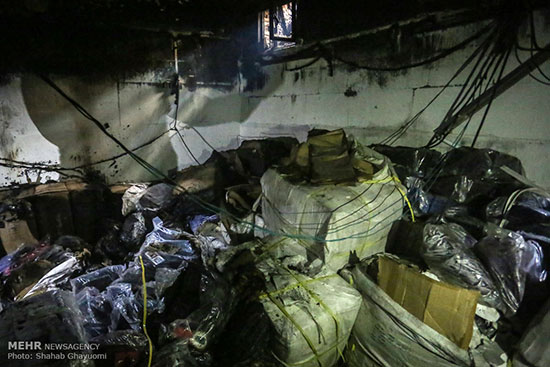 آتش سوزی در انبار کیف لاله زار