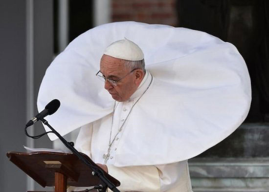 پاپ فرانسیس سوژه شد! +عکس