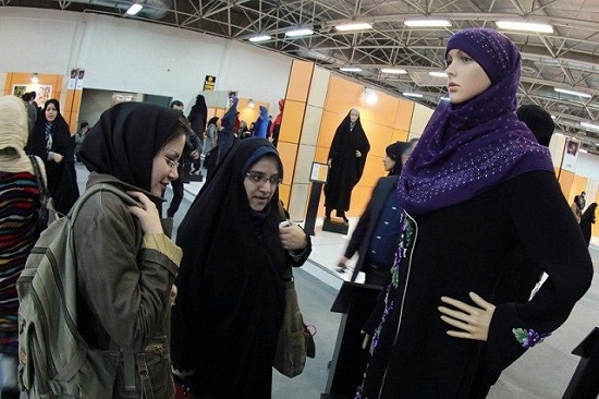 رونمایی از لباس عفاف و حجاب زنان در ادارات
