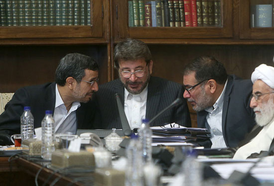 عکس: حضور روحانی و احمدی نژاد در مجمع