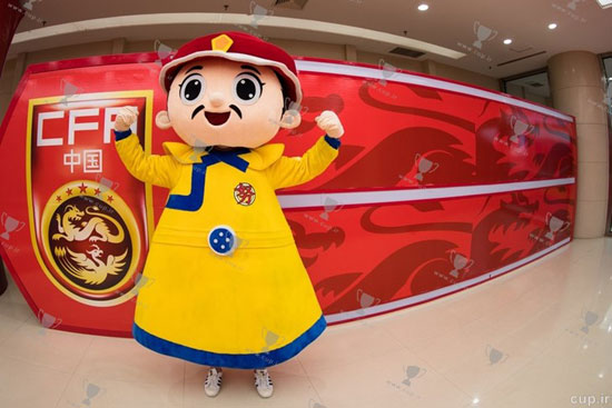رونمایی از عروسک ویژه دیدار چین - ایران