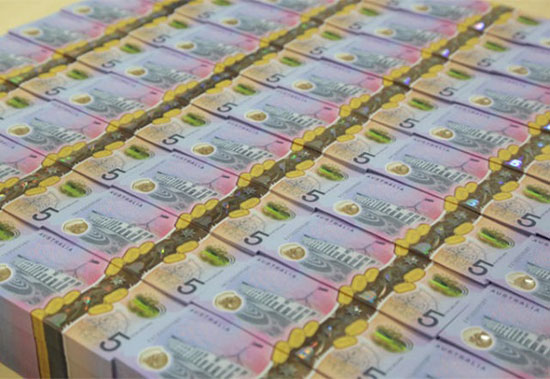 اسکناس 5 دلاری جدید و جعل ناپذیر استرالیا