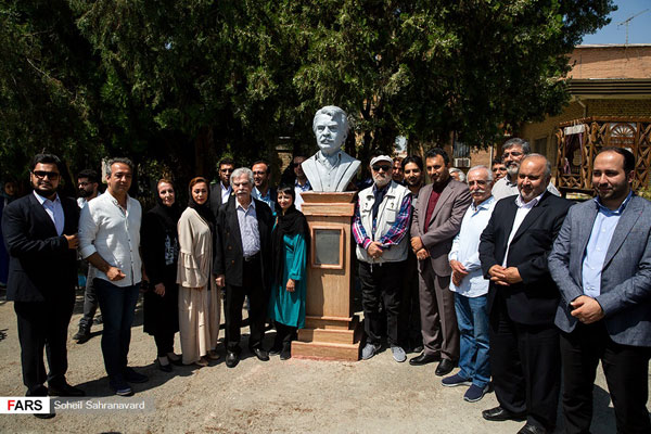 رونمایی از سردیس‌ هنرمندان در شهرک سینمایی