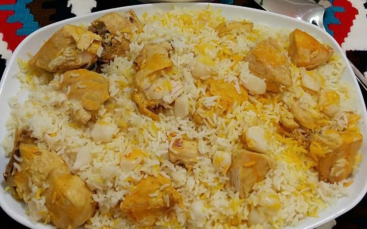 طرز تهیه سیر پلویِ خوش طعم و عطرِ اصیل ایرانی