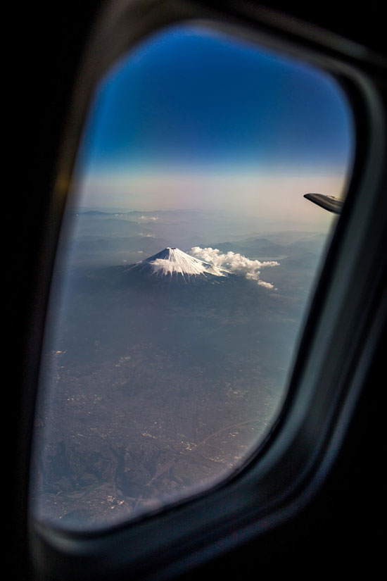 پروژه جالبِ عکاسی از پنجره‌ی هواپیما