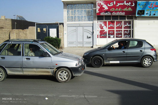 عکس: بزک زندگی با کار زنان