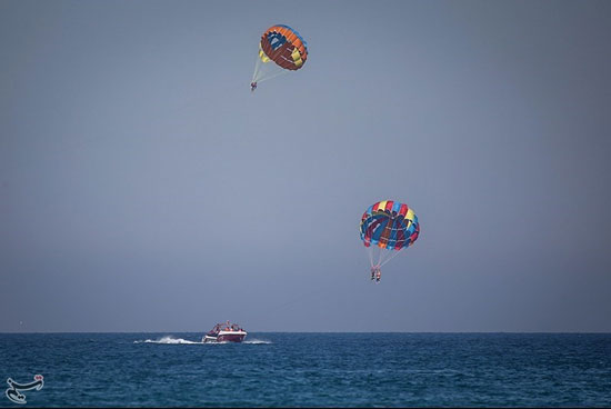 عکس: تفریحات دریایی گردشگران در کیش