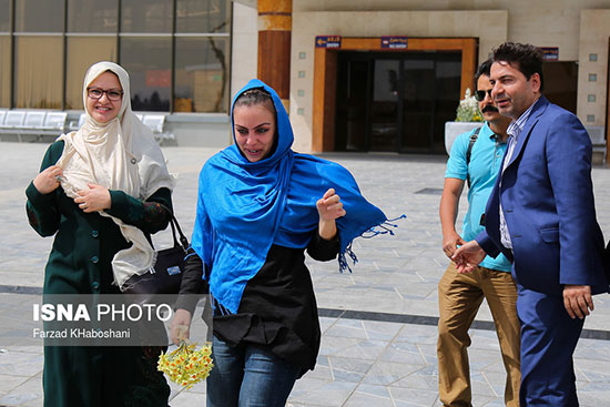 ورود نرگس کلباسی به ایران