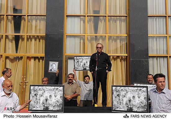 عکس؛ تشییع پیکر پدر دوبله ایران