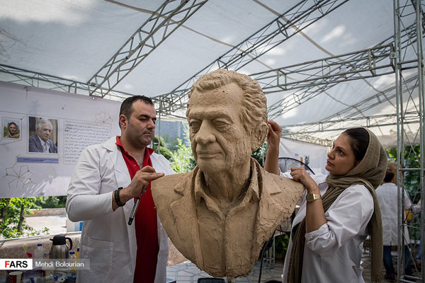 دومین سمپوزیوم مجسمه‌سازیِ مفاخر ایران