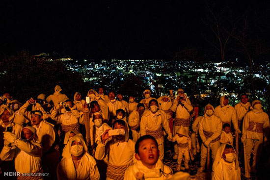 جشنواره آتش و یخ در ژاپن +عکس