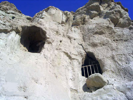 سفر به غارهای اسرارآمیز ایران (2)