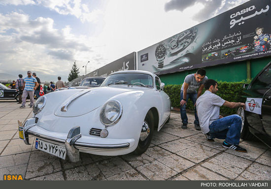تصاویر: رالی ماشین‌ های کلاسیک در تهران