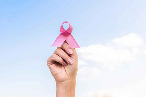 علائم سرطان سینه زنان و ۱۰ توصیه پیشگیرانه