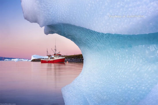 عکاسی از یخ های شناور عظیم بر روی دریا