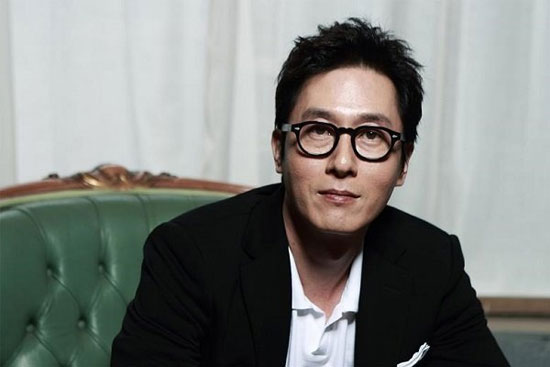 بازیگر کره‌ای در تصادف اتومبیل کشته شد